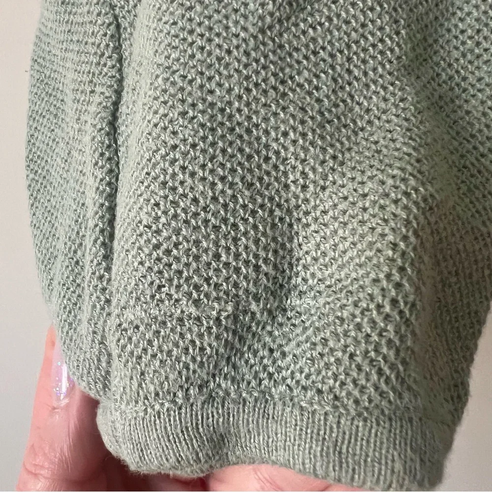 Forever 21 Sage Green Cropped Drawstring Top - Picture 6 of 8